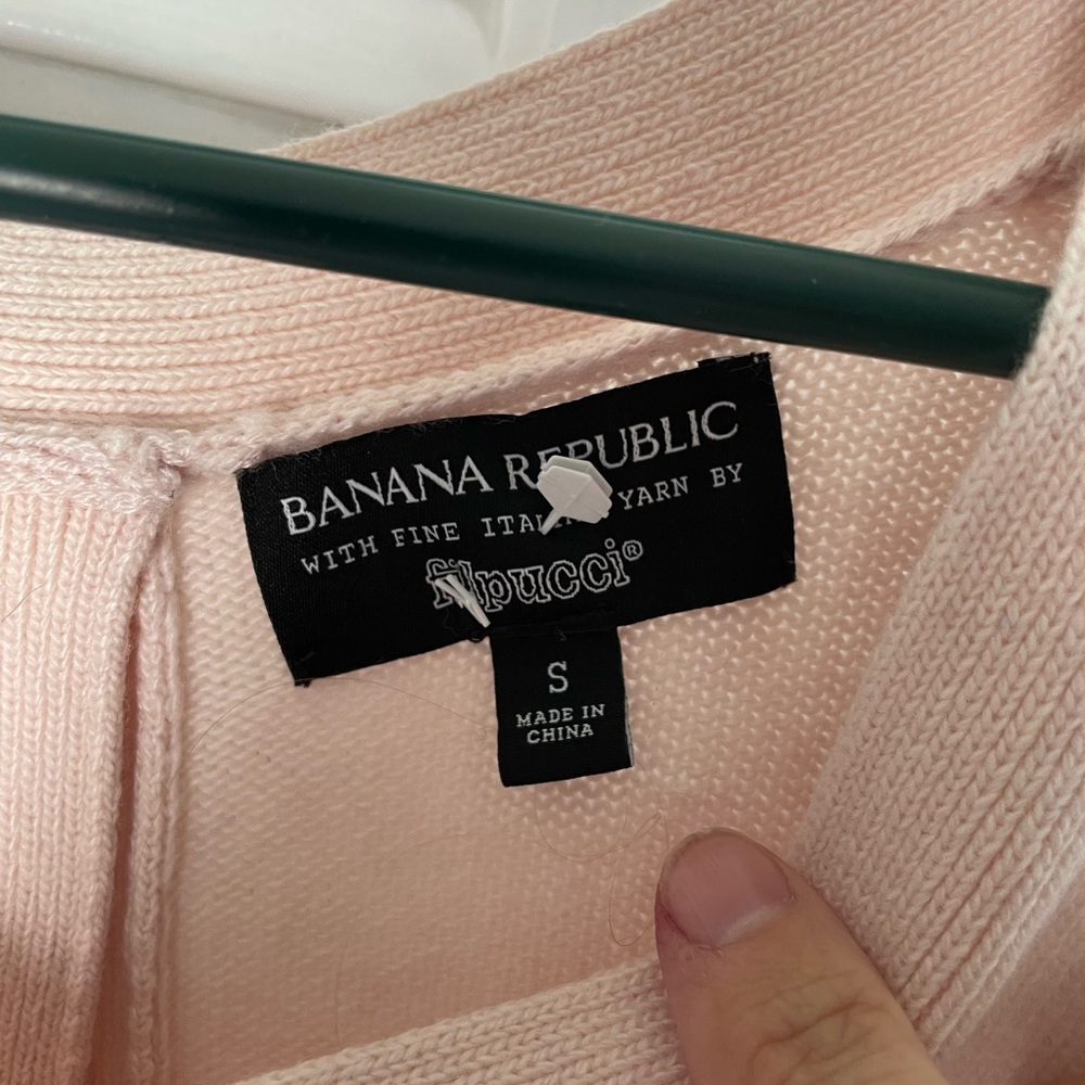Pink Banana Republic Sweater (S) - Picture 2 of 4